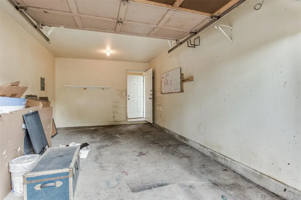 8811 Clearbrook Trail Austin TX 78729