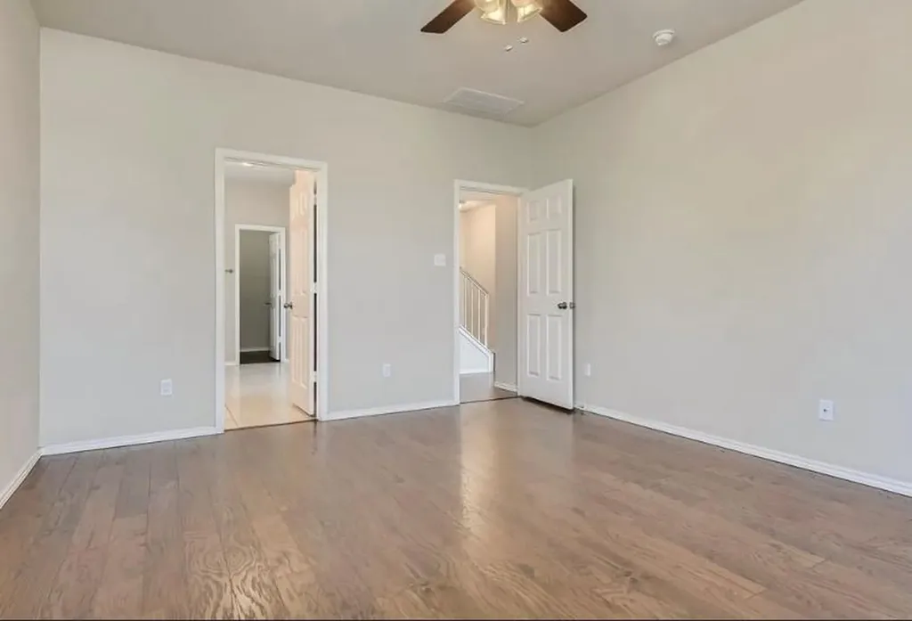 301 Comal Run Hutto TX 78634