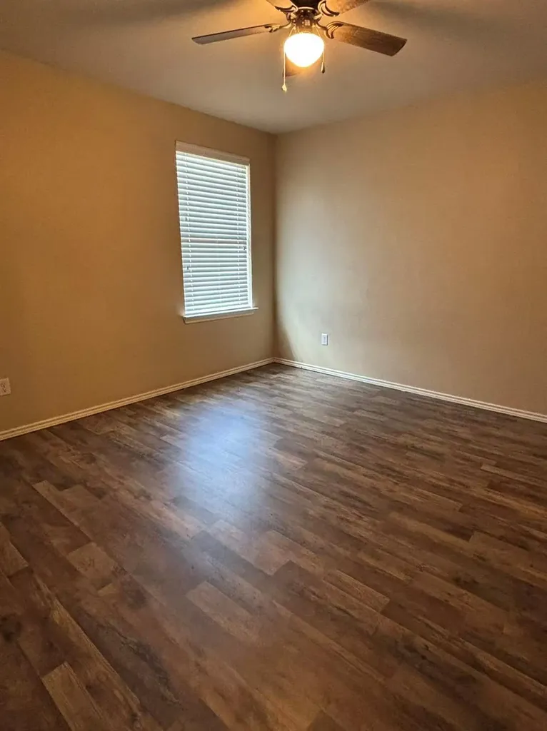 301 Comal Run Hutto TX 78634