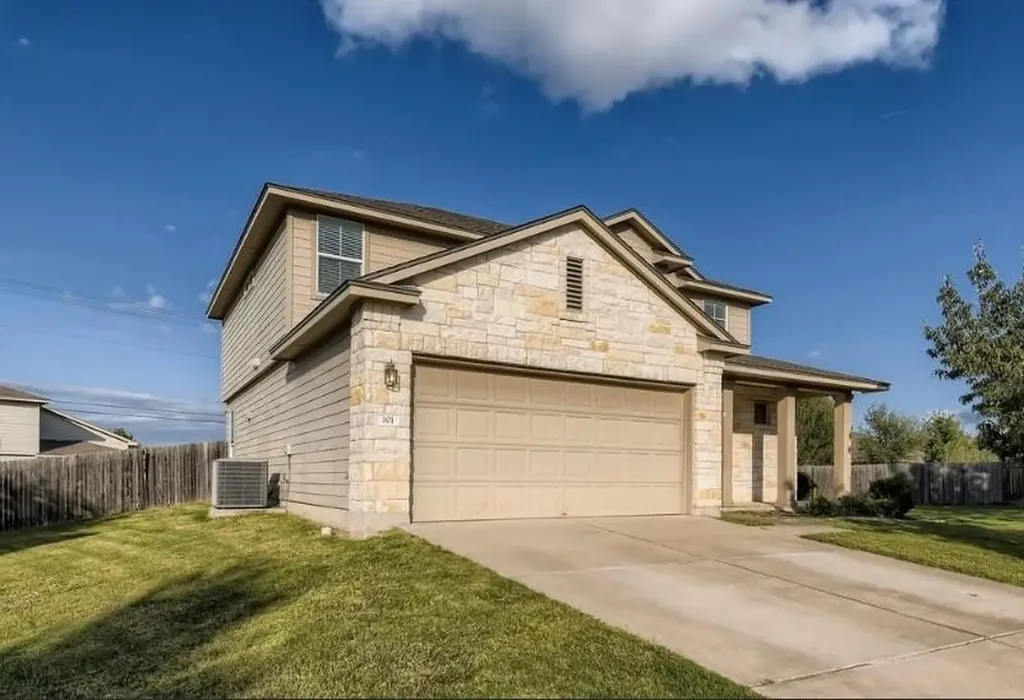 301 Comal Run Hutto TX 78634