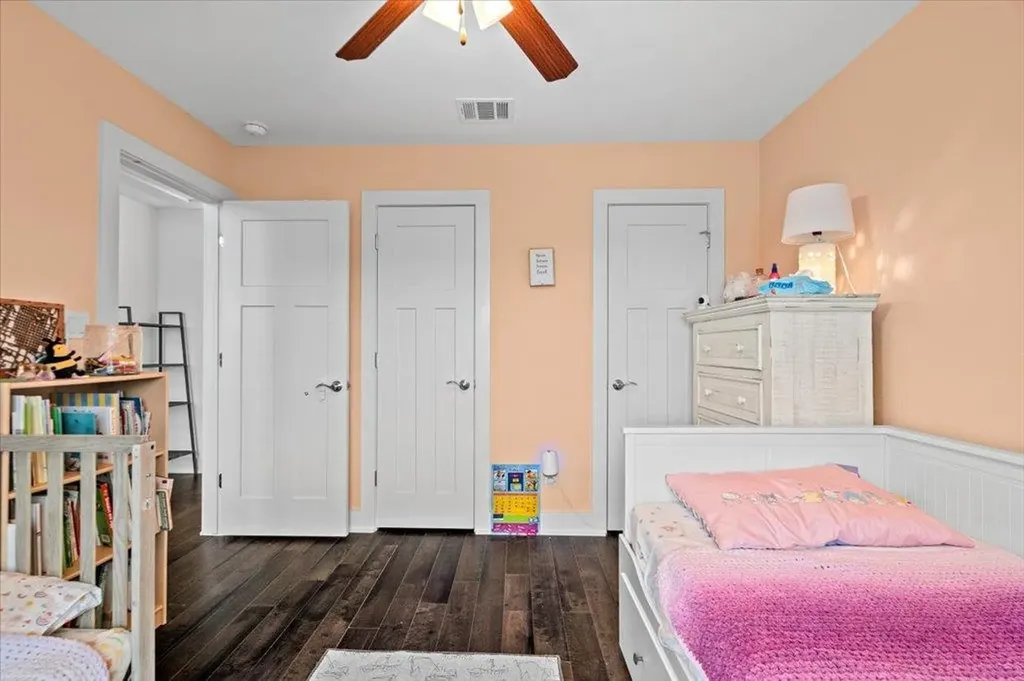 10304 Twin Lake Circle Dripping Springs TX 78620