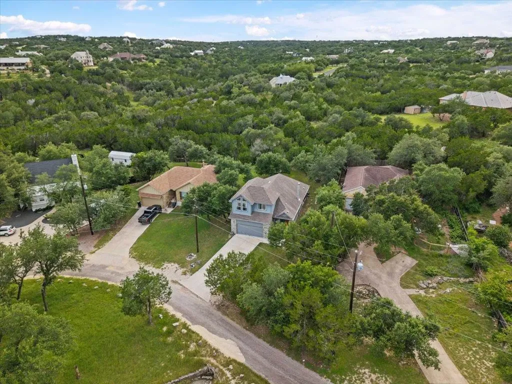 10304 Twin Lake Circle Dripping Springs TX 78620