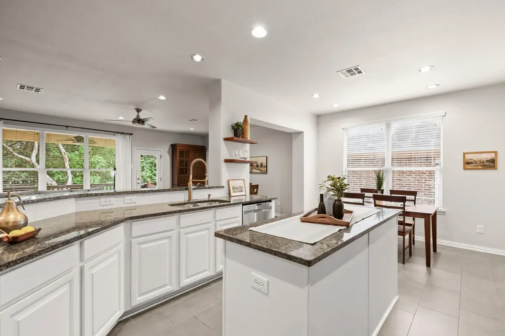 7715 Huddleston Lane Austin TX 78745