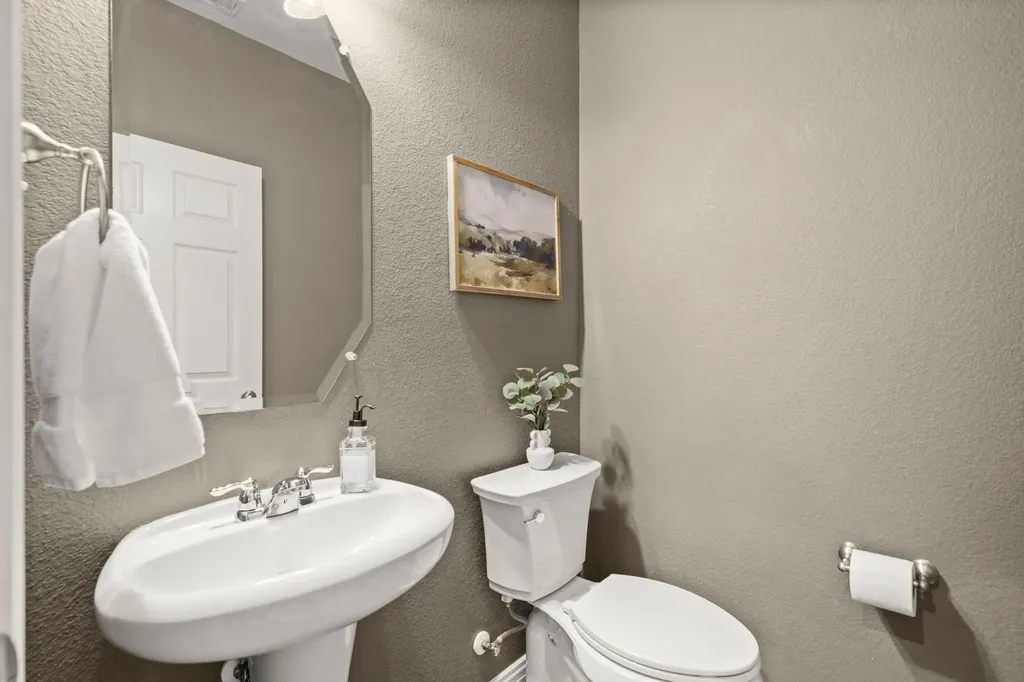 7715 Huddleston Lane Austin TX 78745