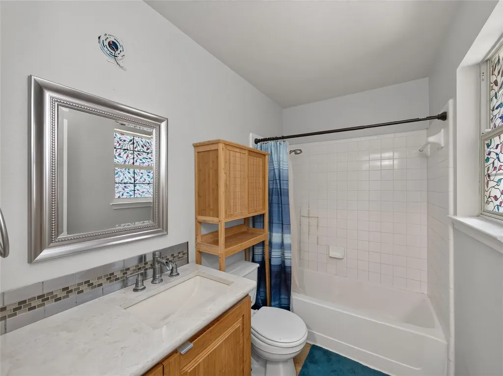 815 Lantana Lane Leander TX 78641