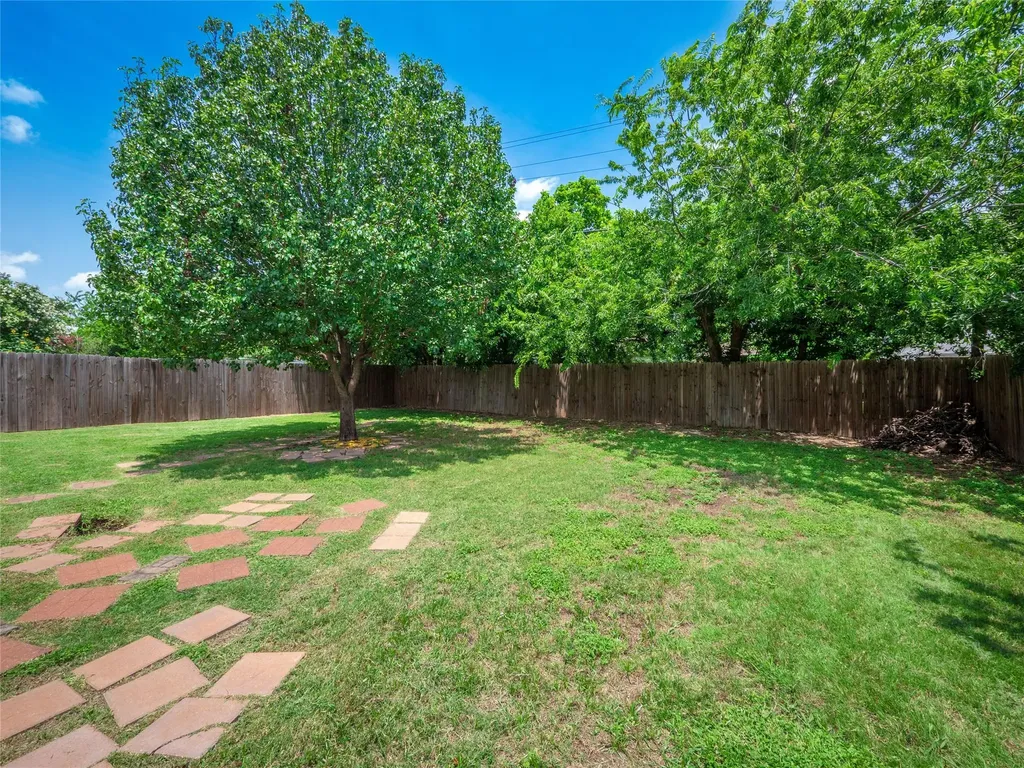 815 Lantana Lane Leander TX 78641