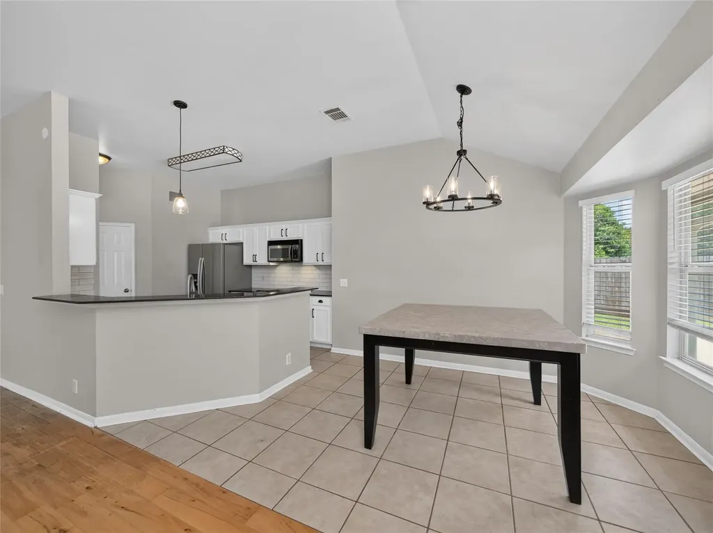 815 Lantana Lane Leander TX 78641