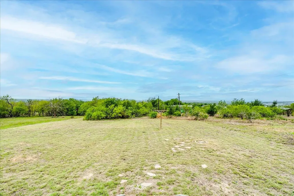 1098 Engelke Road Buda TX 78640