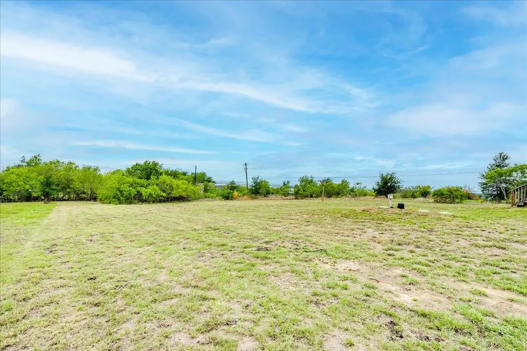 1098 Engelke Road Buda TX 78640
