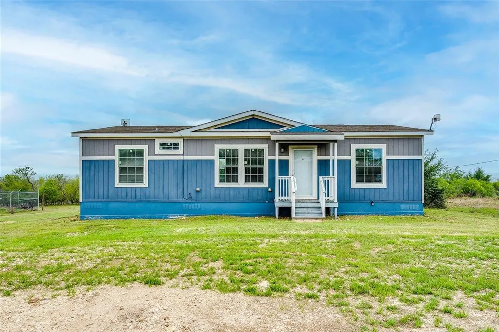 1098 Engelke Road Buda TX 78640
