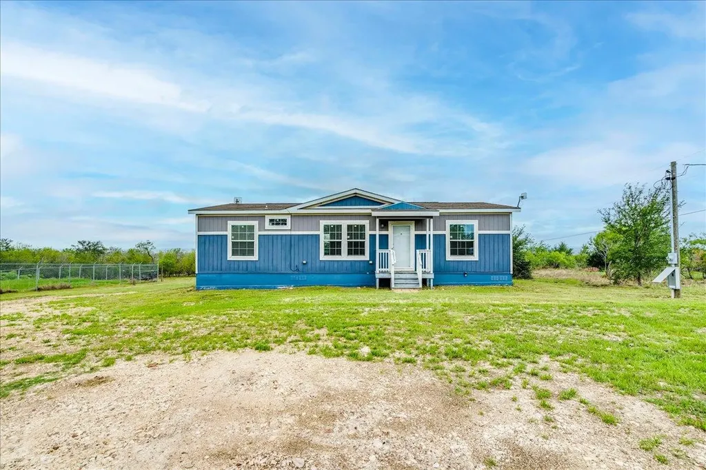 1098 Engelke Road Buda TX 78640