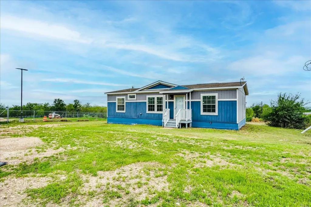 1098 Engelke Road Buda TX 78640