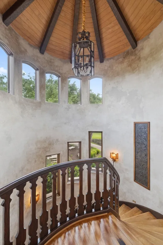 24721 Travis Lakeside Cove Spicewood TX 78669