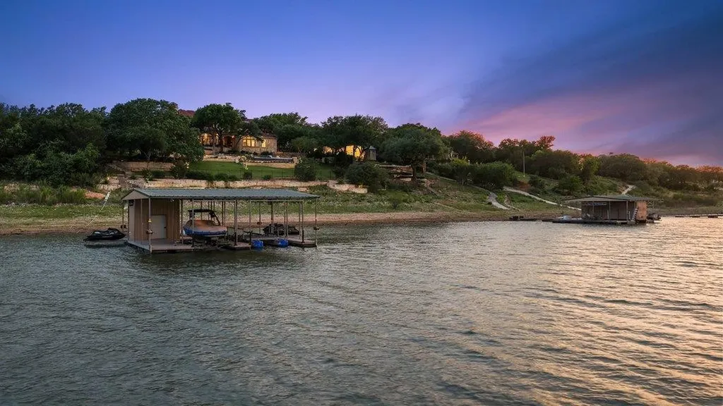 24721 Travis Lakeside Cove Spicewood TX 78669