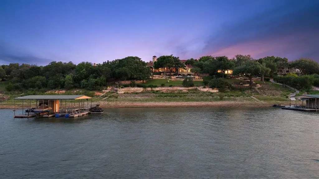 24721 Travis Lakeside Cove Spicewood TX 78669