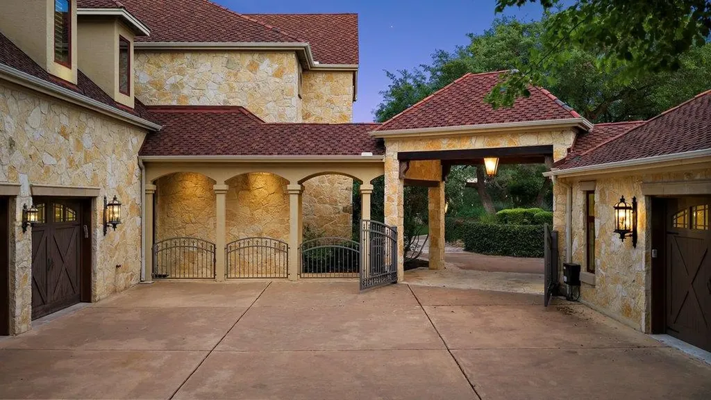 24721 Travis Lakeside Cove Spicewood TX 78669
