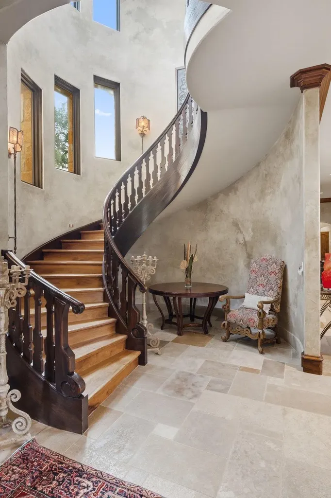 24721 Travis Lakeside Cove Spicewood TX 78669