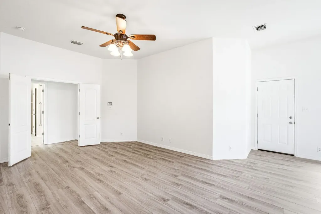 26906 Spiral Canyon San Antonio TX 78261