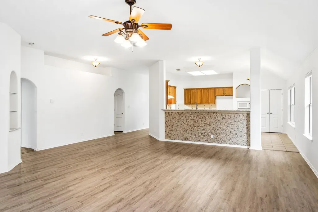 26906 Spiral Canyon San Antonio TX 78261