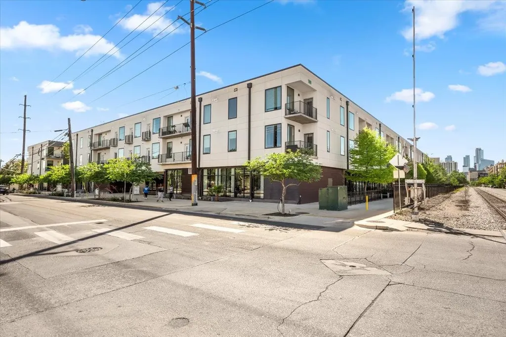 1800 E 4th Street Austin TX 78702