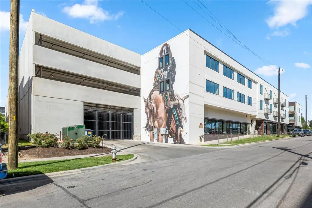 1800 E 4th Street Austin TX 78702