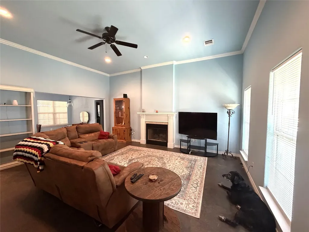 2302 Belaire Drive Granite Shoals TX 78654