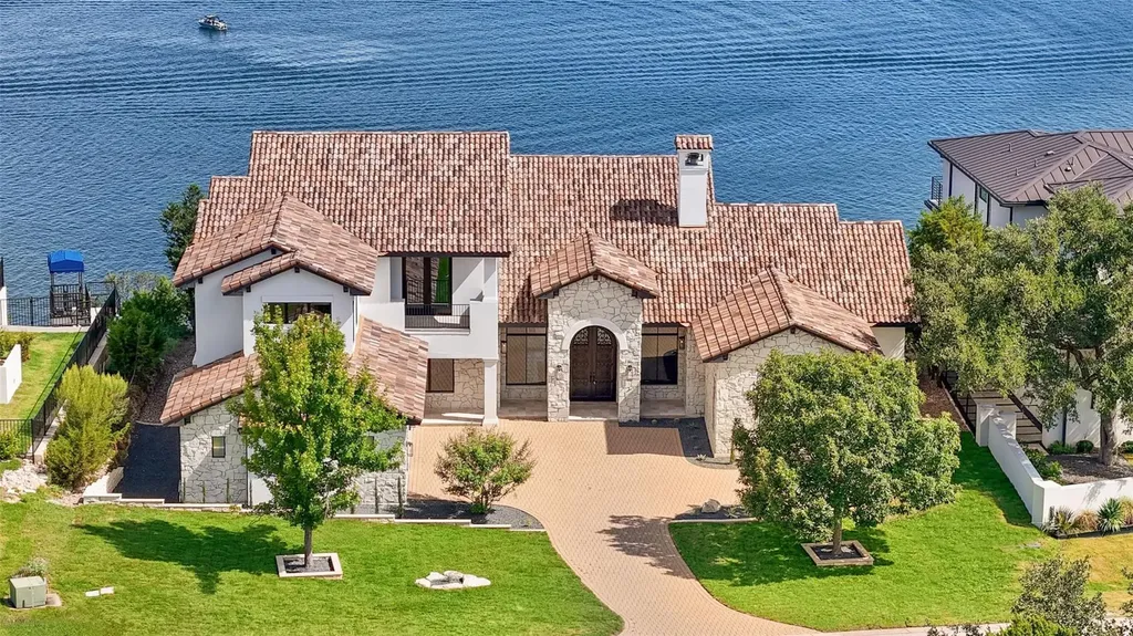 1208 Watercliffe Drive Lago Vista TX 78645