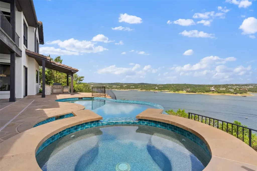 1208 Watercliffe Drive Lago Vista TX 78645