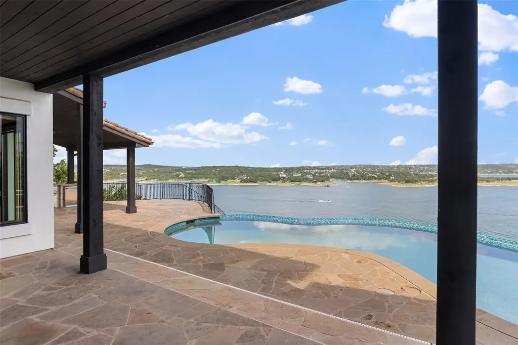 1208 Watercliffe Drive Lago Vista TX 78645