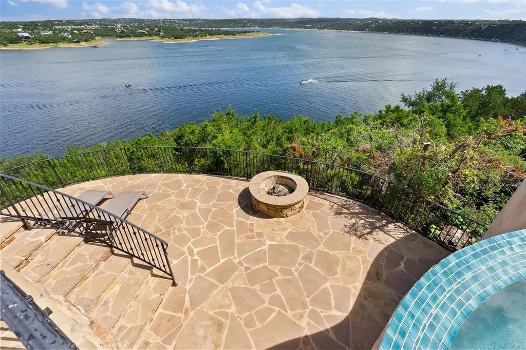 1208 Watercliffe Drive Lago Vista TX 78645