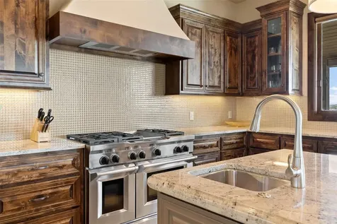 1208 Watercliffe Drive Lago Vista TX 78645