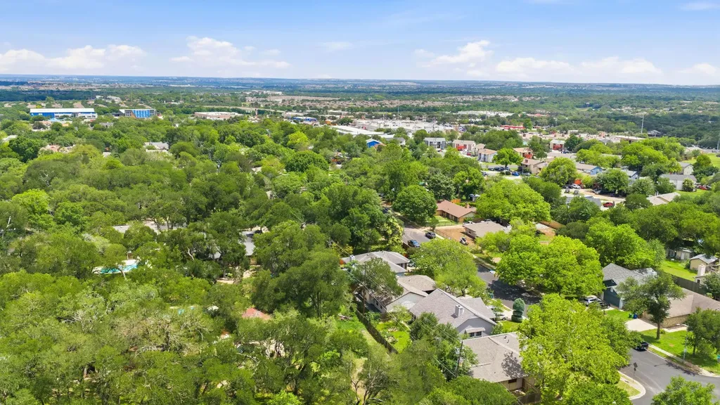 9505 Woodshire Drive Austin TX 78748