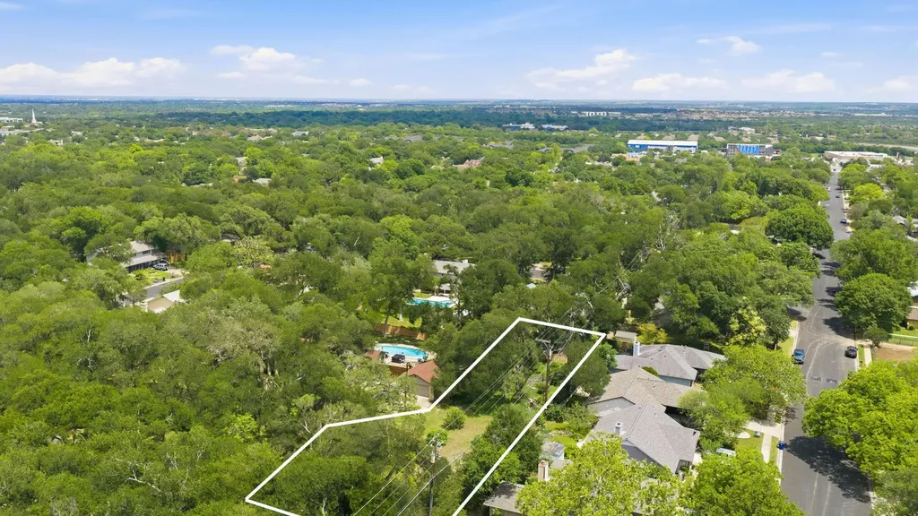 9505 Woodshire Drive Austin TX 78748