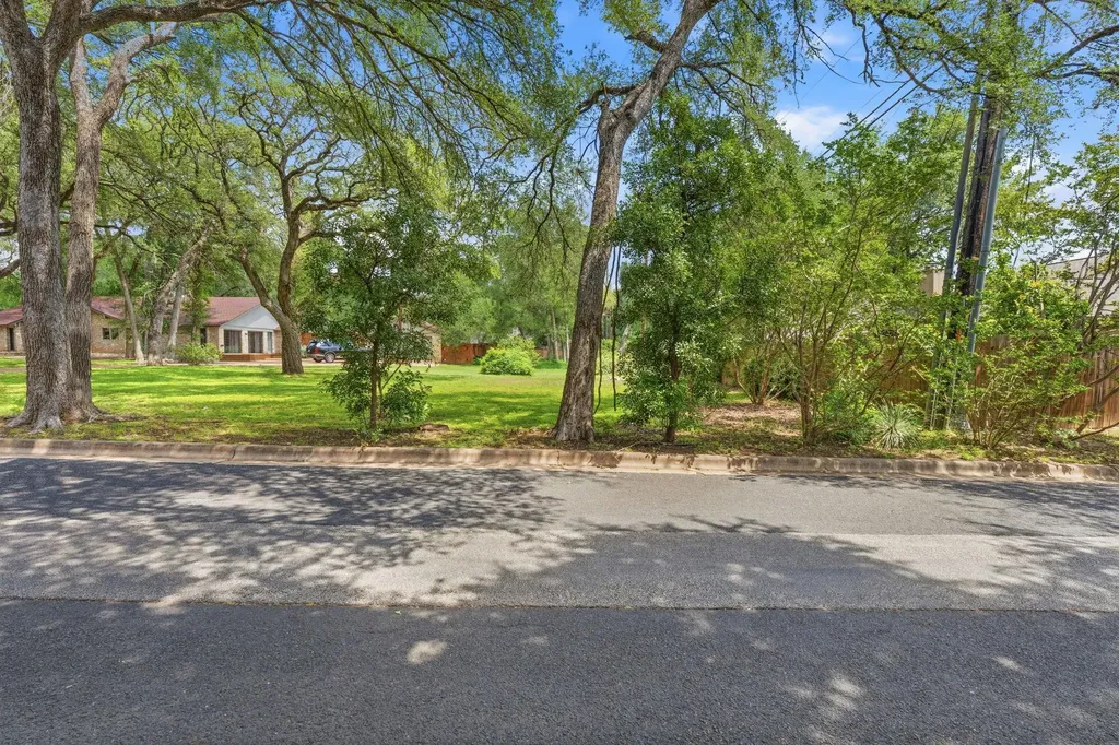9505 Woodshire Drive Austin TX 78748