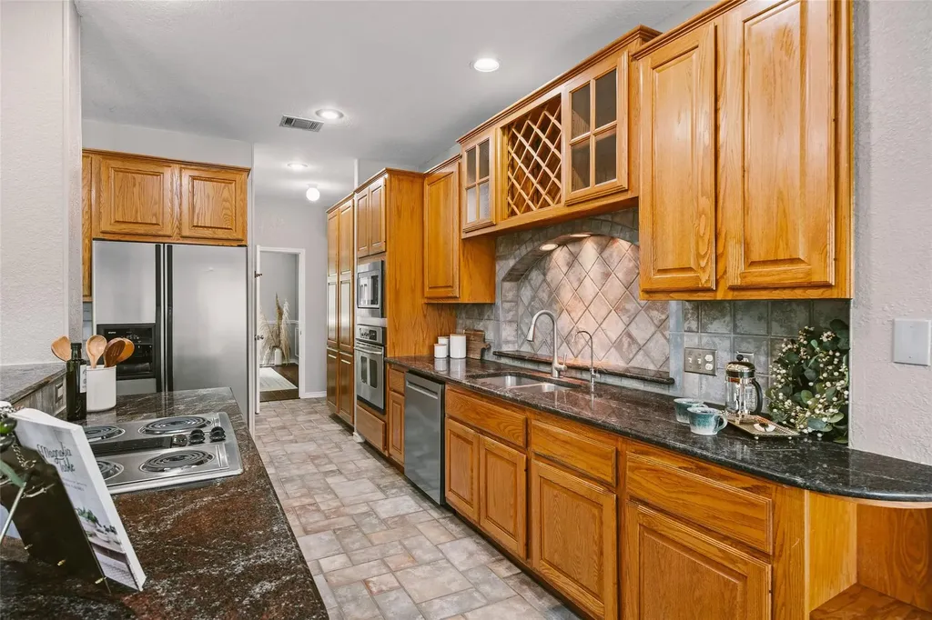 2400 Dunes Drive Pflugerville TX 78660