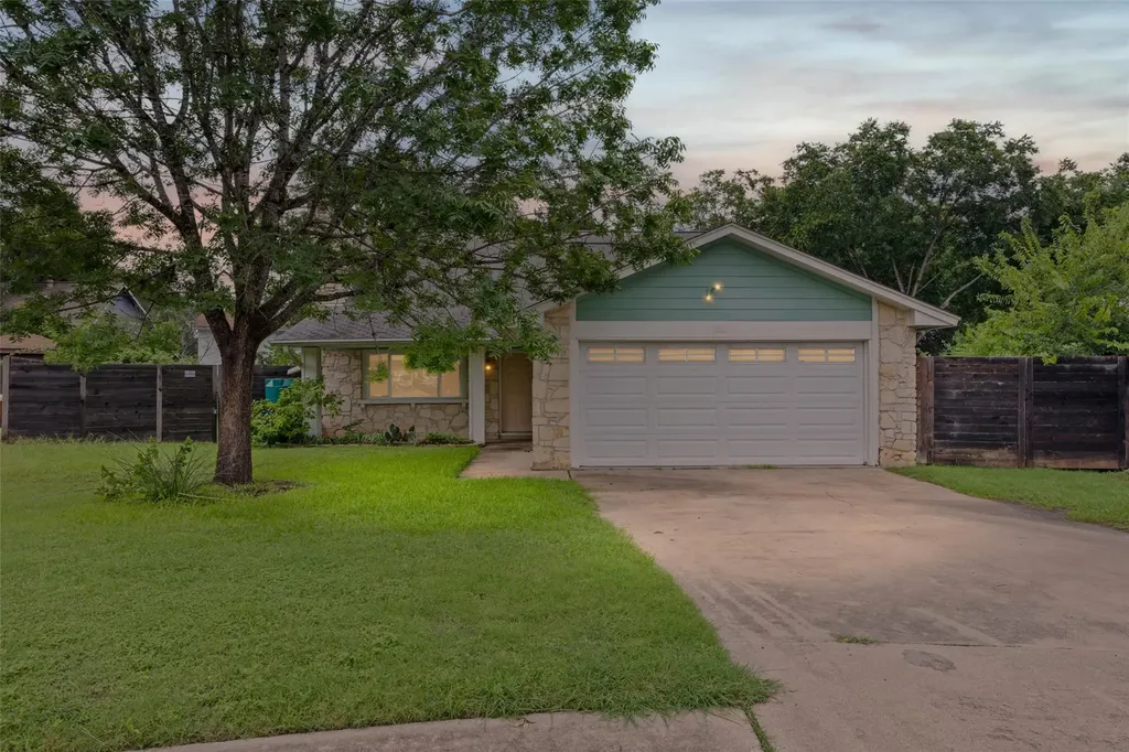 8300 Belclaire Circle Austin TX 78748