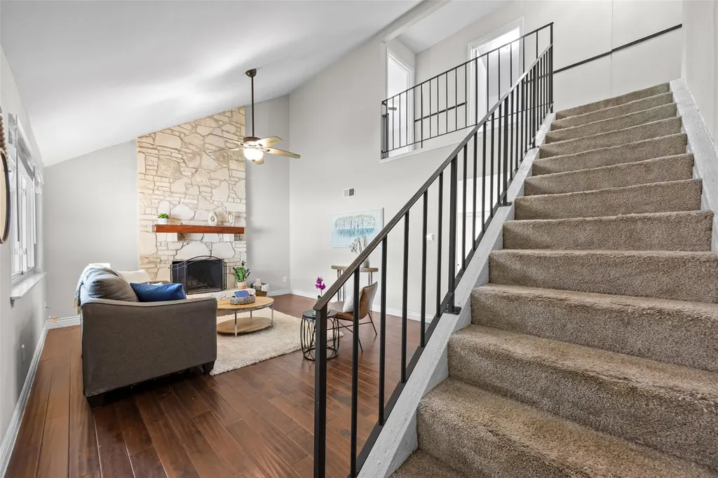 8300 Belclaire Circle Austin TX 78748