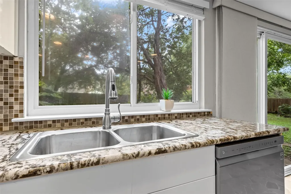 8300 Belclaire Circle Austin TX 78748