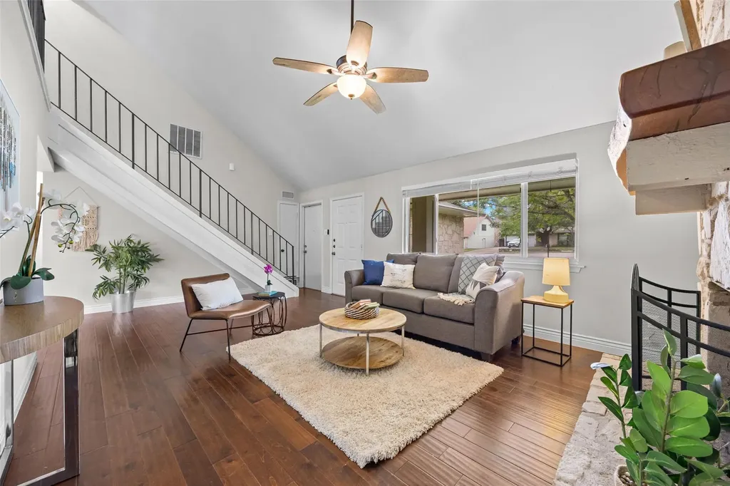 8300 Belclaire Circle Austin TX 78748