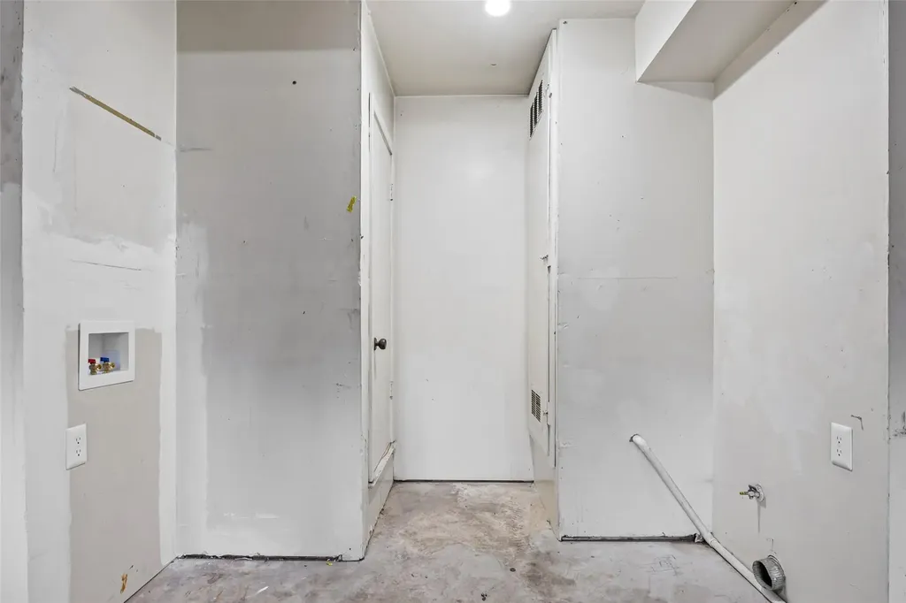 8300 Belclaire Circle Austin TX 78748
