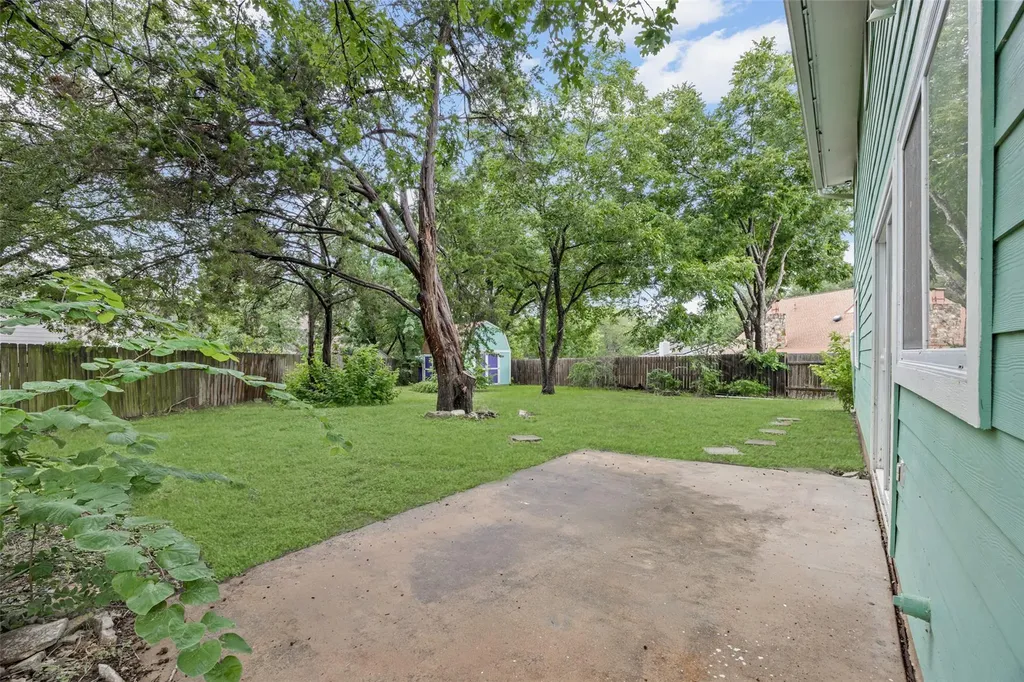 8300 Belclaire Circle Austin TX 78748