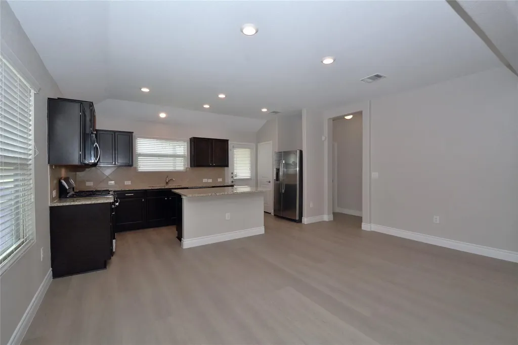 3901 Colorado High Avenue Austin TX 78744