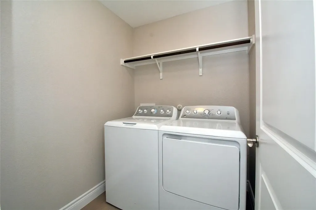 3901 Colorado High Avenue Austin TX 78744