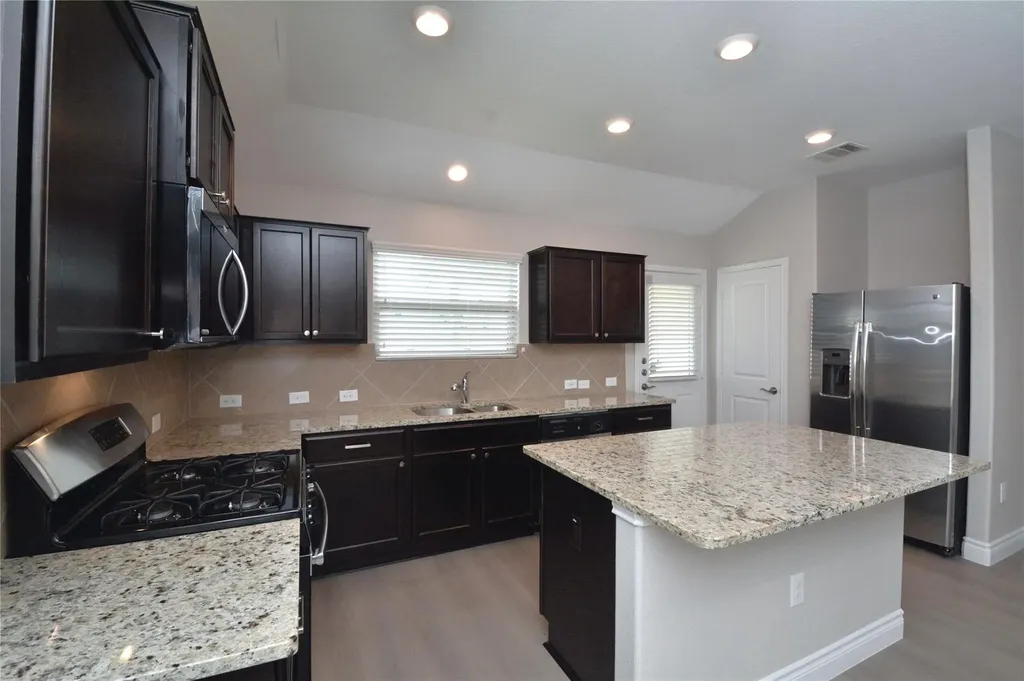 3901 Colorado High Avenue Austin TX 78744