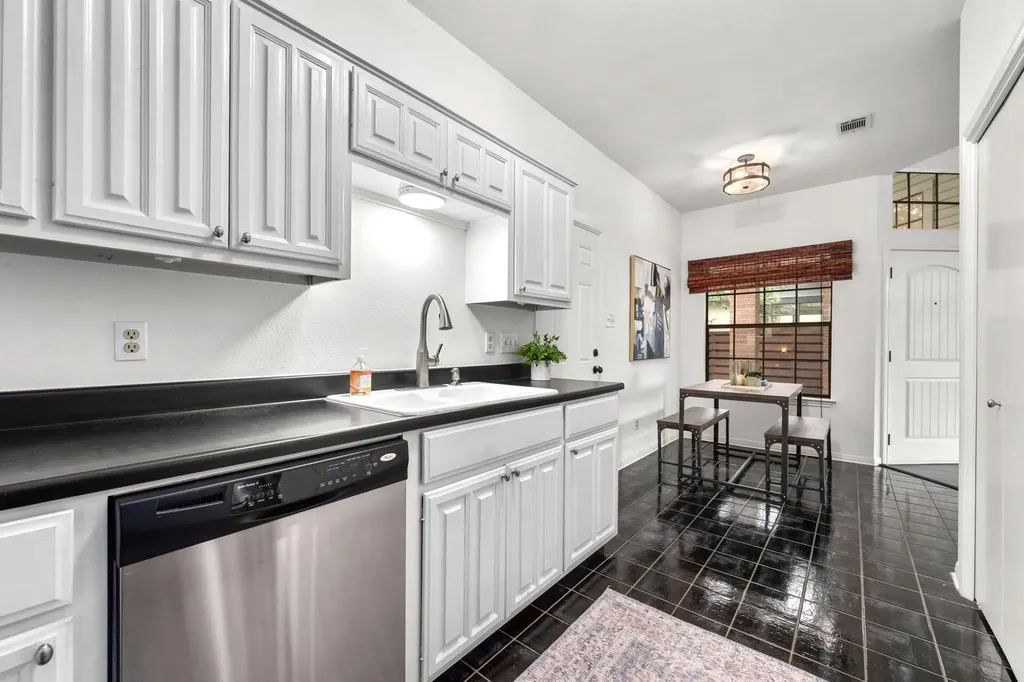 6905 Crosby Circle Austin TX 78746
