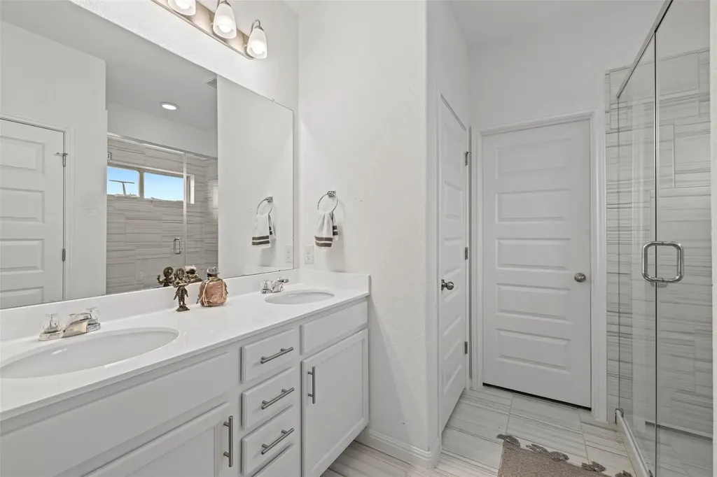 424 Arrowhead Vine Street Leander TX 78641