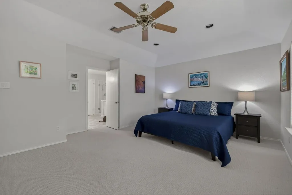 8910 Spicebrush Drive Austin TX 78759
