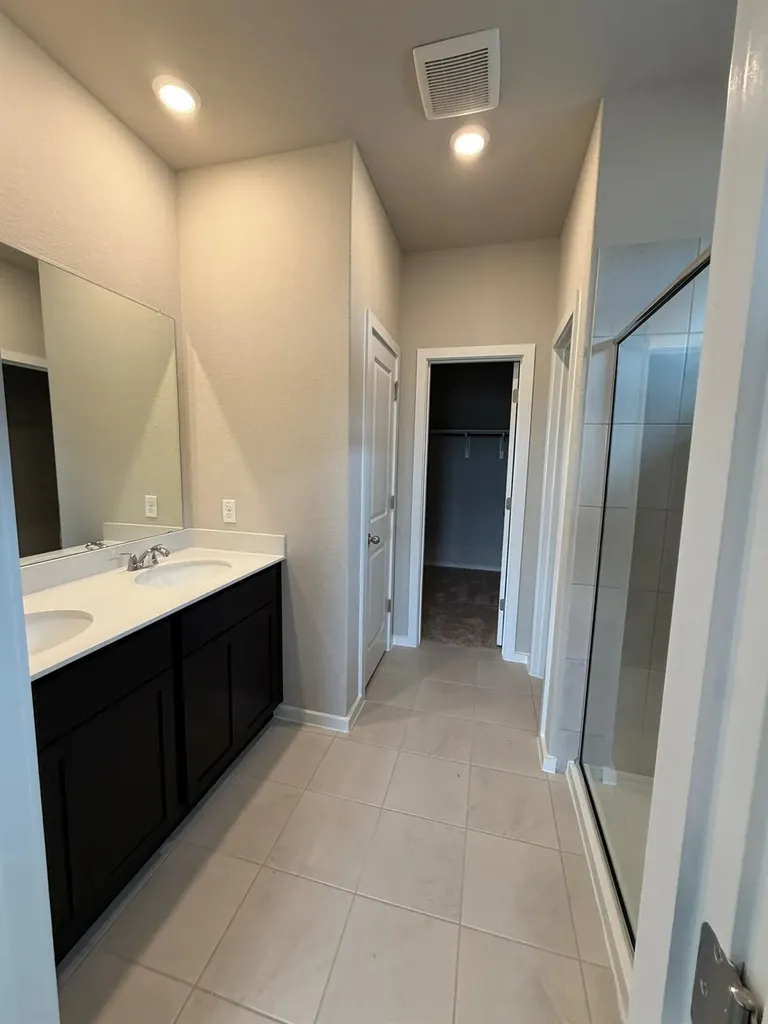 25533 Flora Bella Lane Elgin TX 78621