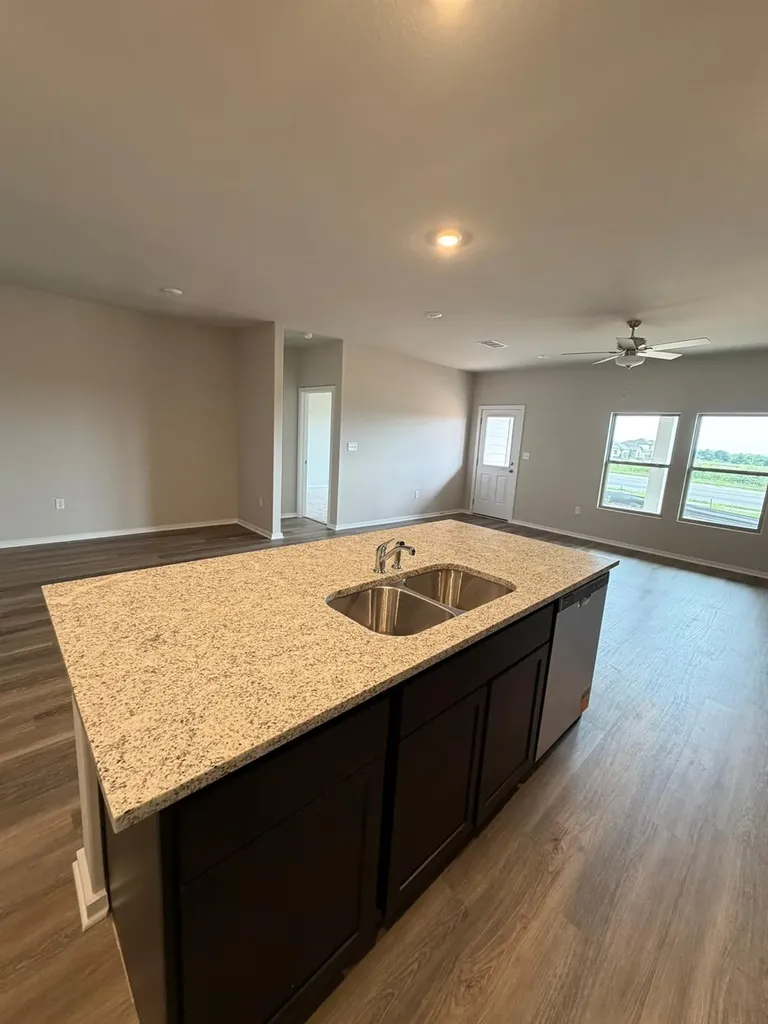 25533 Flora Bella Lane Elgin TX 78621