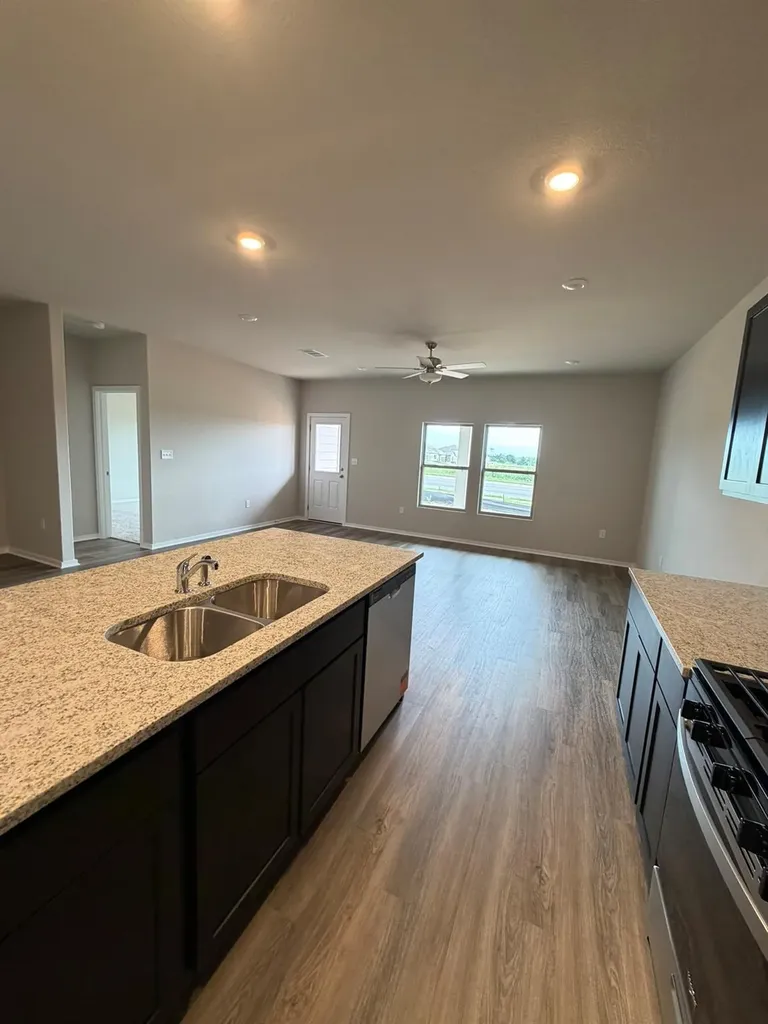 25533 Flora Bella Lane Elgin TX 78621